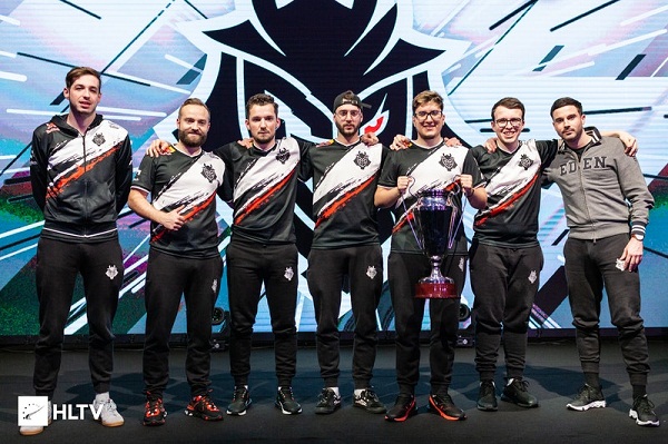 先在乱斗足 先在乱斗足