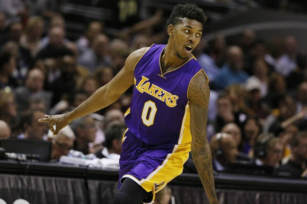 恰是此类球 恰是此类球